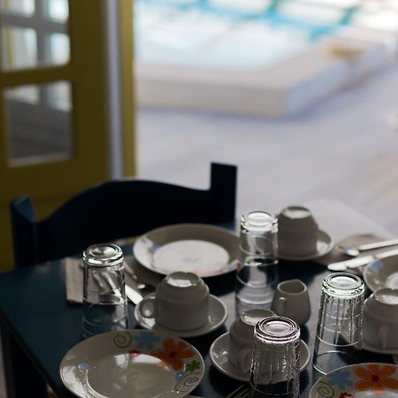 Sunny Days Hotel Тира Экстерьер фото