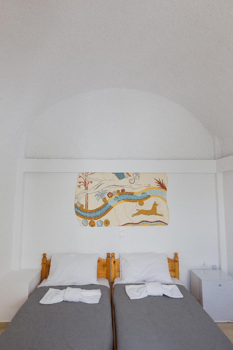 Sunny Days Hotel Тира Экстерьер фото